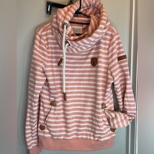Wanakome Sweatshirt